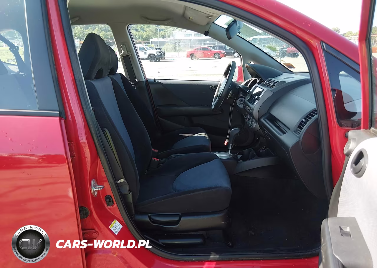 2008 Honda Fit Sport VIN:JHMGD38688S030911 - 5