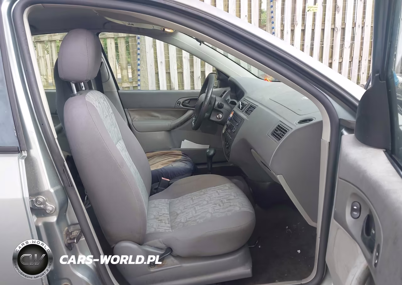 2005 Ford Focus Zx4 VIN:1FAFP34N95W315600 - 5