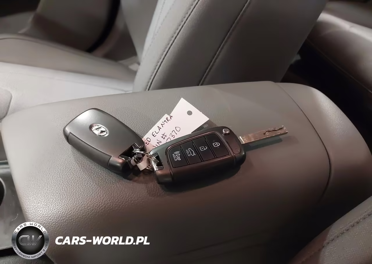 2021 Hyundai Elantra Se VIN:5NPLL4AG2MH047370 - 10
