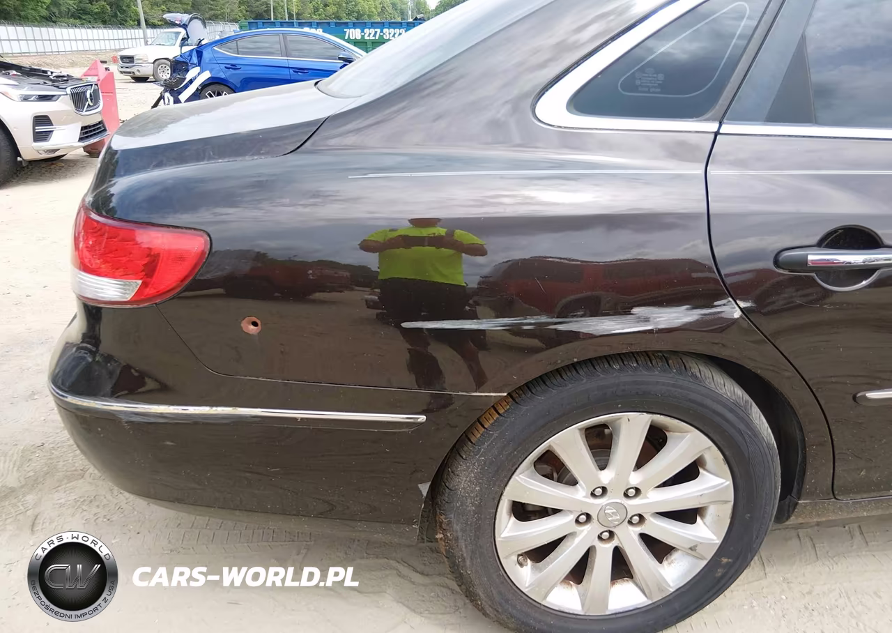 2010 Hyundai Azera Limited VIN:KMHFC4DF5AA513517 - 19