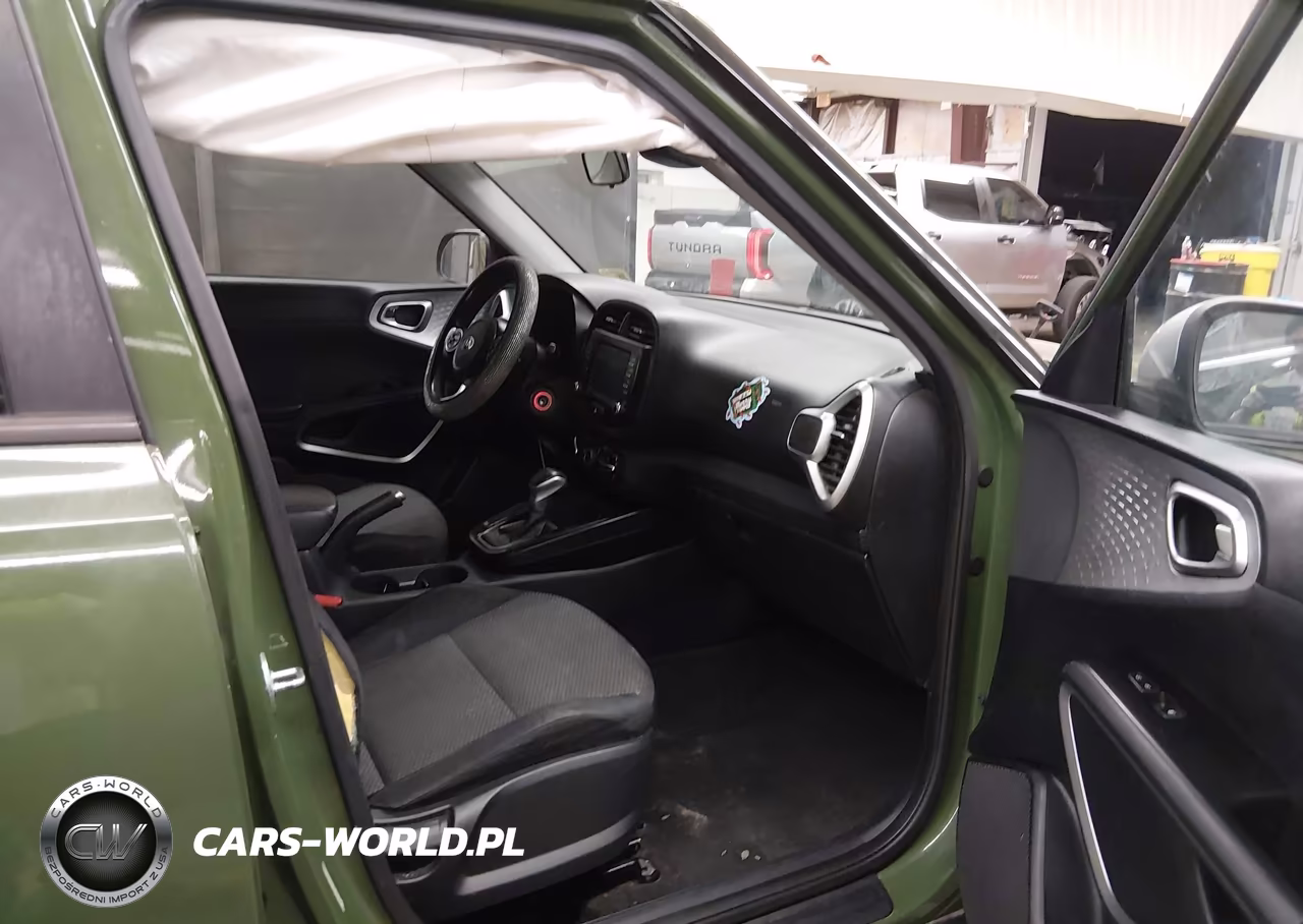 2021 Kia Soul X-Line VIN:KNDJ23AUXM7127580 - 5