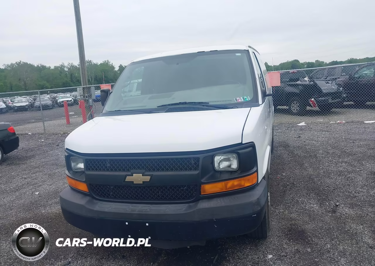 2015 Chevrolet Express 2500 Work Van VIN:1GCWGFCF3F1120743 - 12