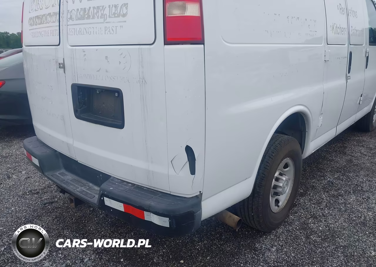 2015 Chevrolet Express 2500 Work Van VIN:1GCWGFCF3F1120743 - 6