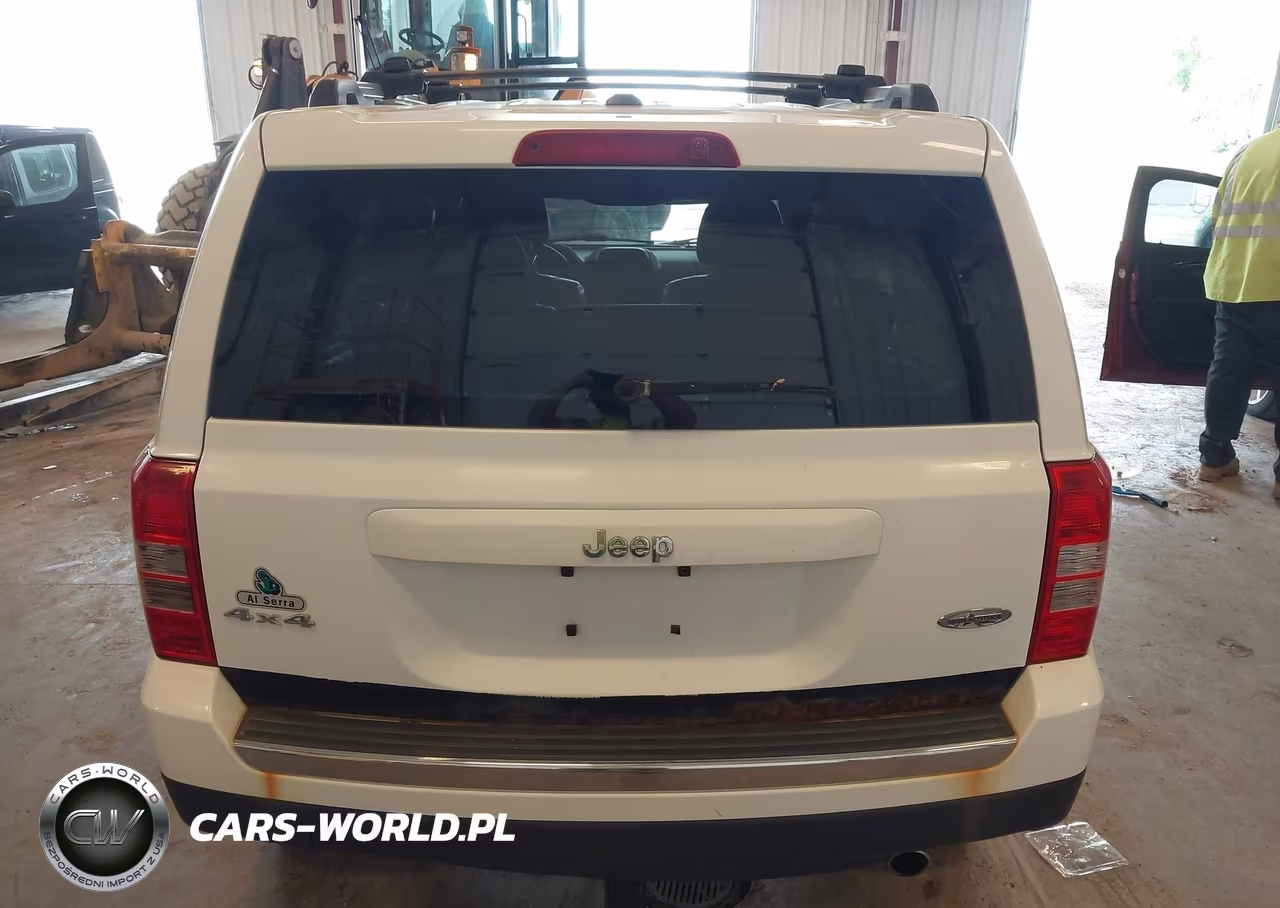 2016 Jeep Patriot Sport-North VIN:1C4NJRAB6GD573964 - 16