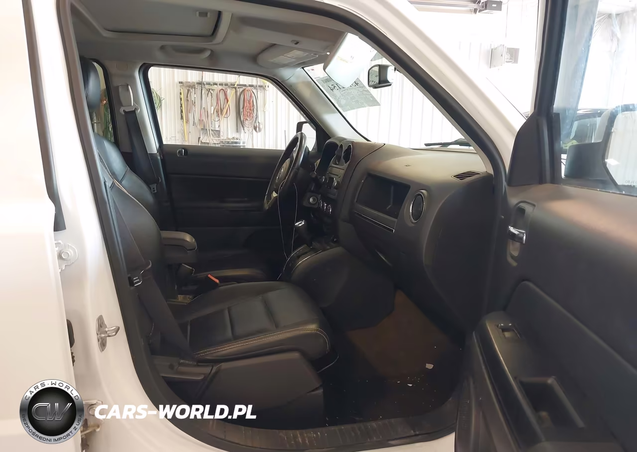 2016 Jeep Patriot Sport-North VIN:1C4NJRAB6GD573964 - 5