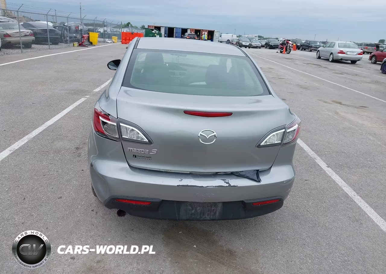 2010 Mazda Mazda3 I Touring VIN:JM1BL1SG3A1346233 - 12
