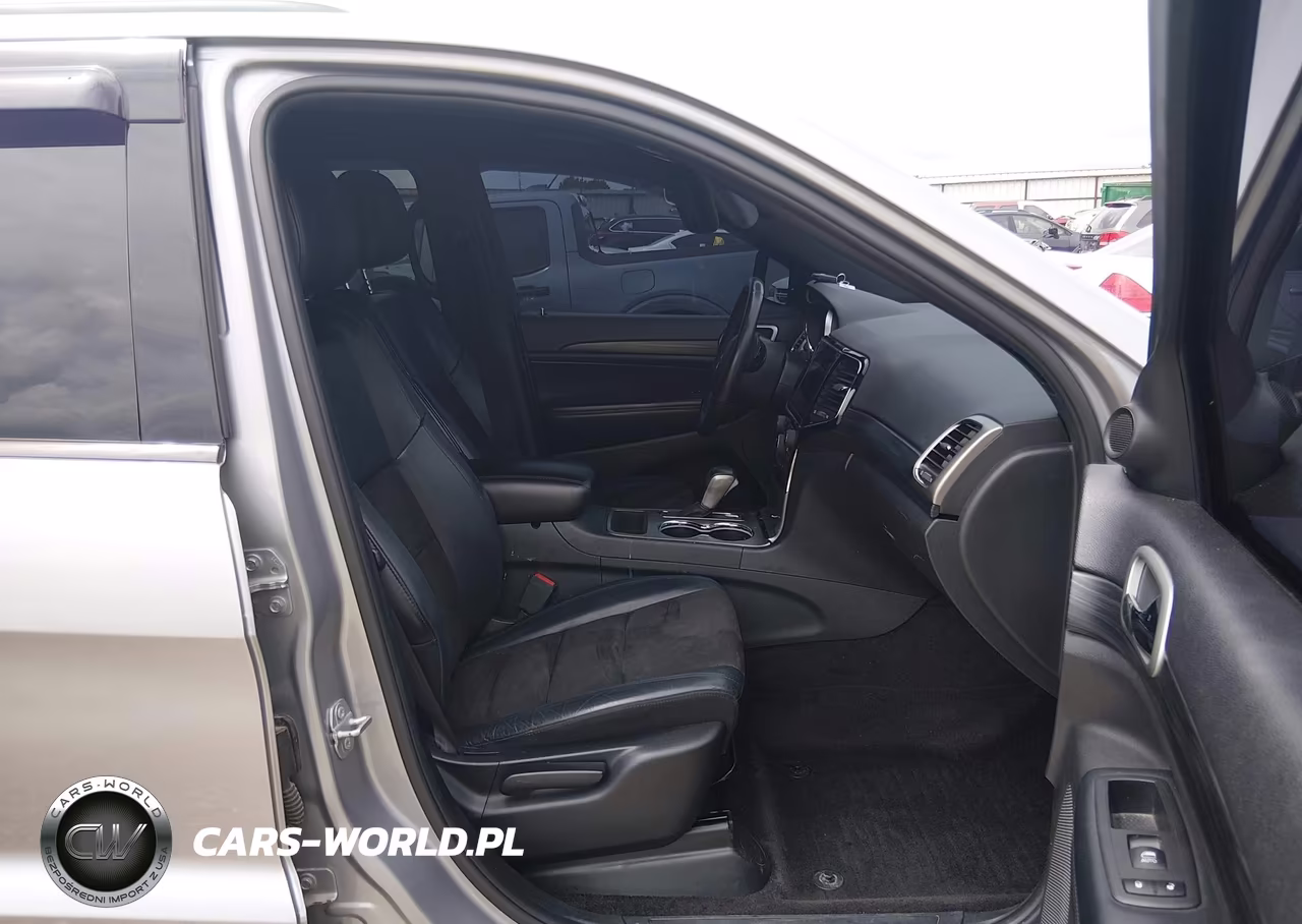 2019 Jeep Grand Cherokee Altitude 4X4 VIN:1C4RJFAG4KC526880 - 5