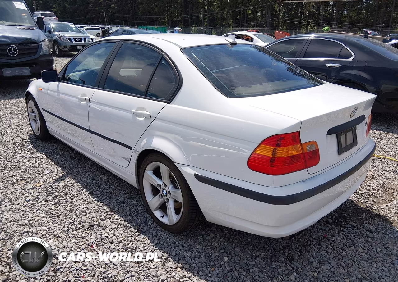 2005 BMW 325I VIN:WBAEV33455KW18057 - 3