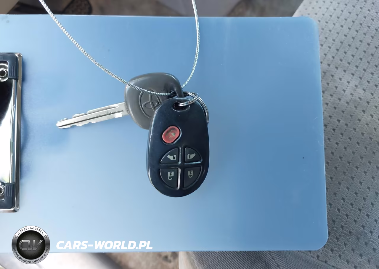 2008 Toyota Sienna Le VIN:5TDZK23C28S196650 - 11