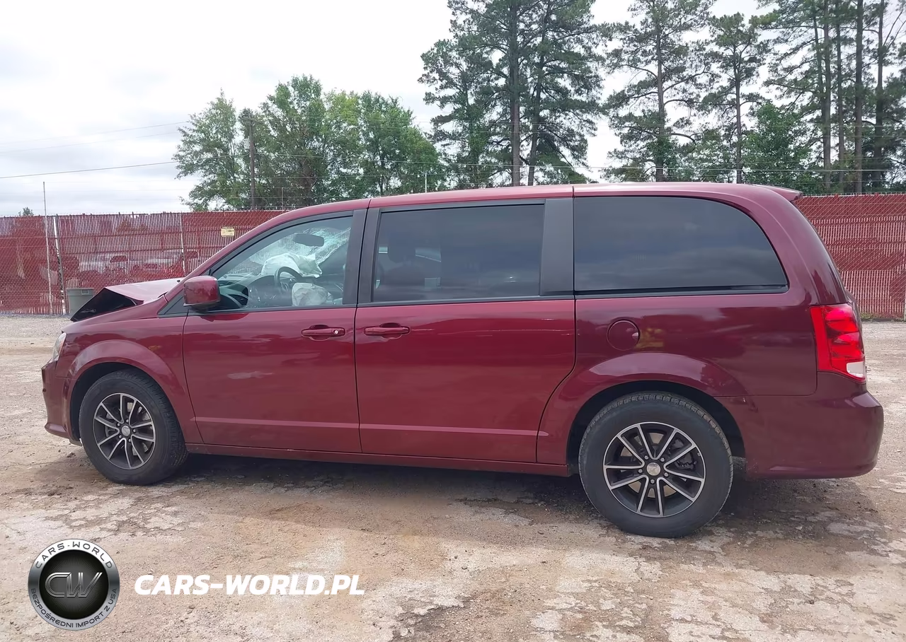 2018 Dodge Grand Caravan Gt VIN:2C4RDGEGXJR189936 - 14