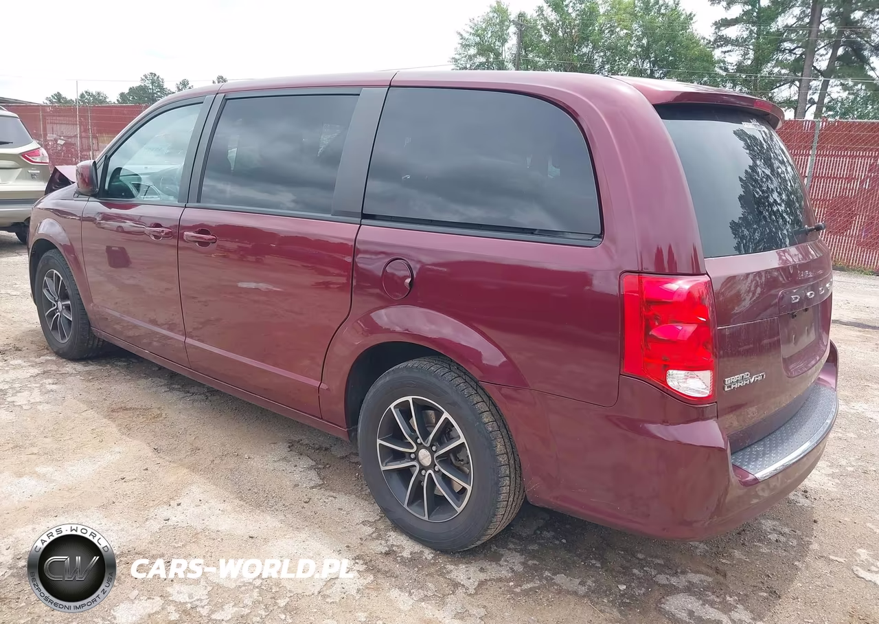 2018 Dodge Grand Caravan Gt VIN:2C4RDGEGXJR189936 - 3