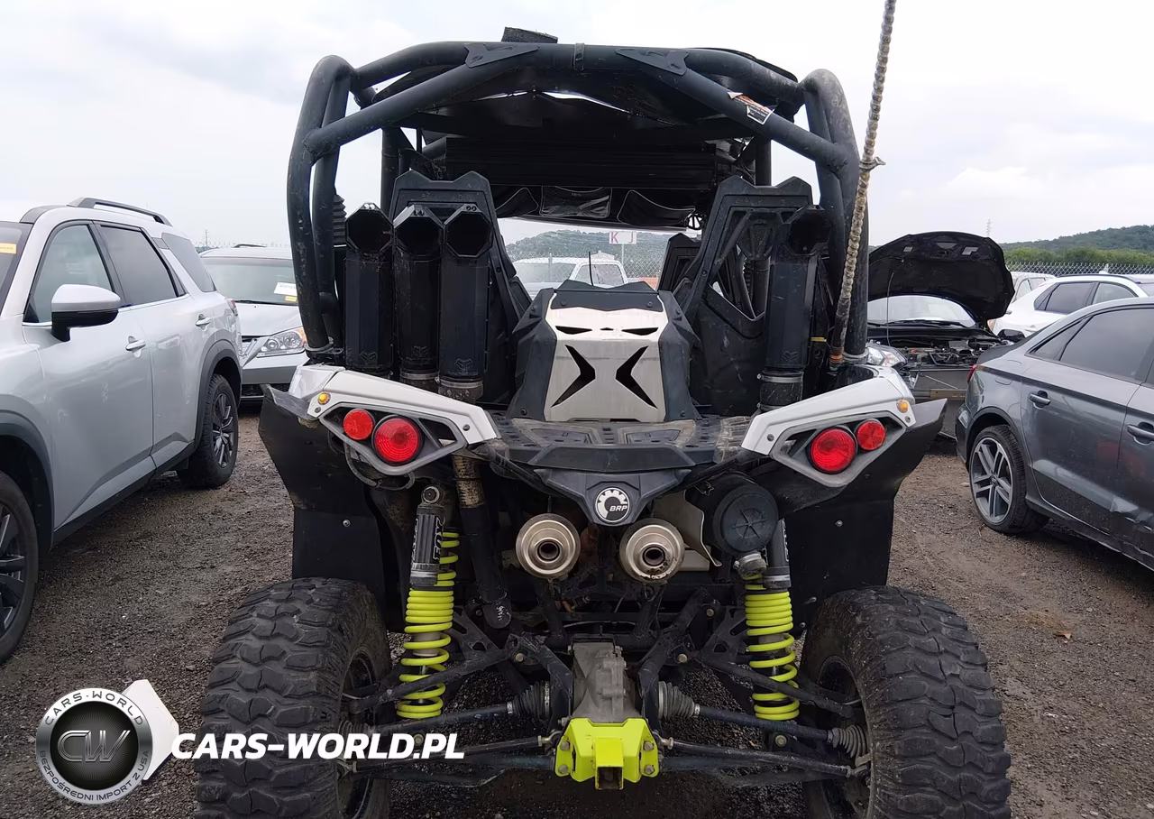 2016 Can-Am Maverick Max 1000R Turbo-X Ds-Rs VIN:3JBPEAR23GJ001908 - 6