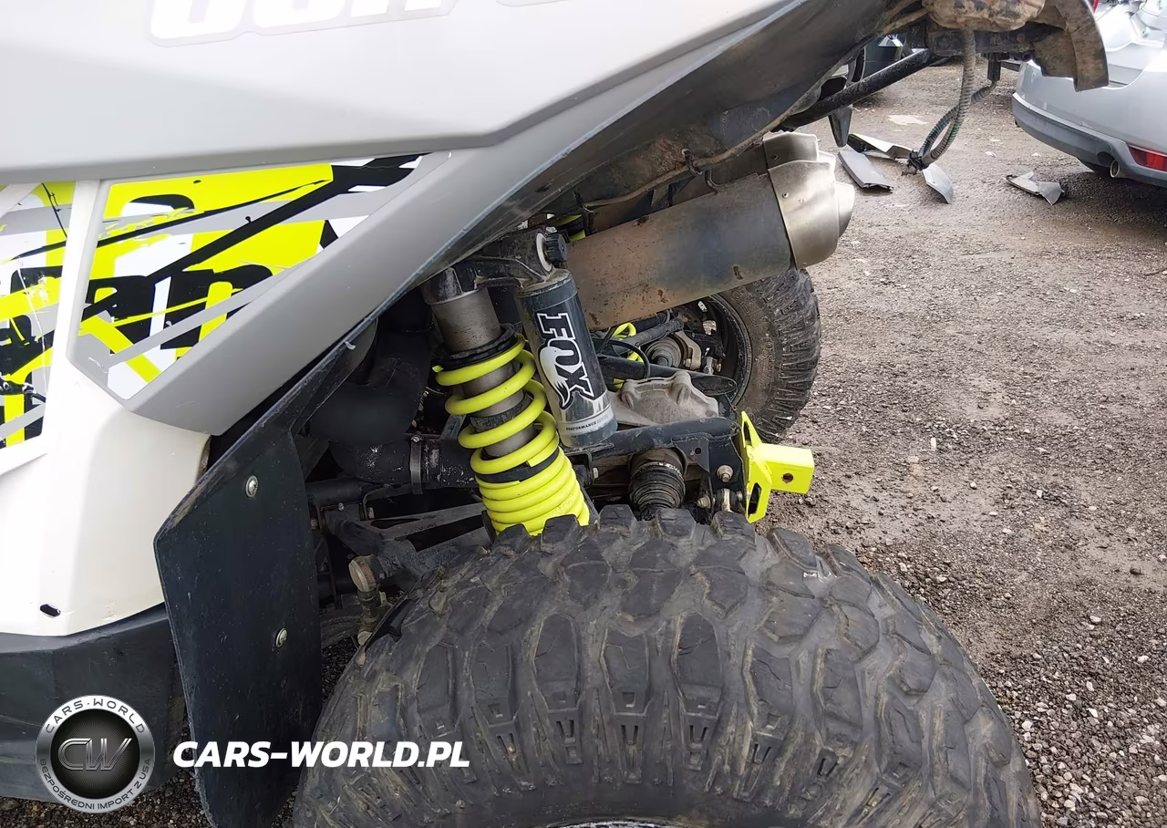 2016 Can-Am Maverick Max 1000R Turbo-X Ds-Rs VIN:3JBPEAR23GJ001908 - 9