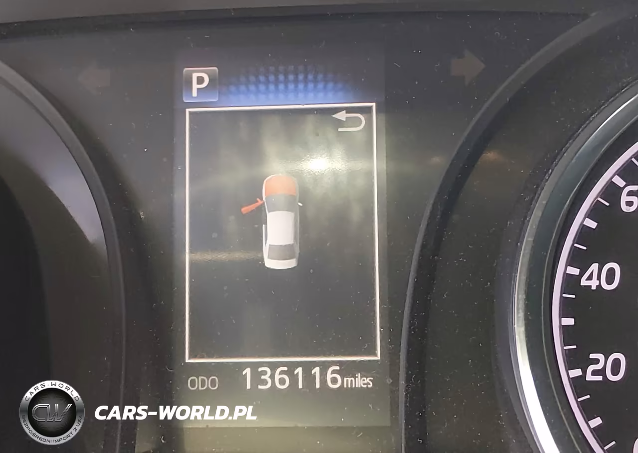 2020 Toyota Camry Se VIN:4T1G11AK4LU348863 - 14