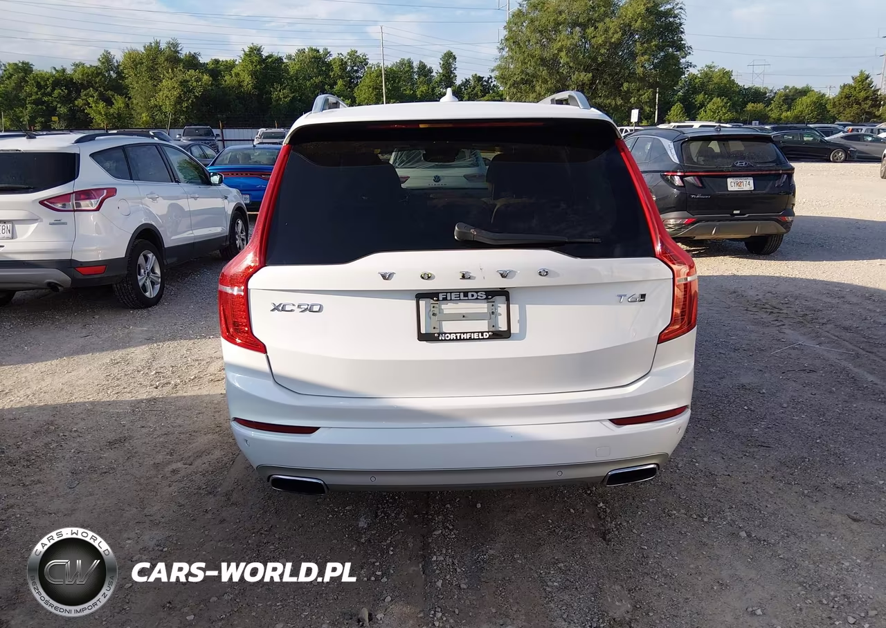 2018 Volvo Xc90 T6 Momentum VIN:YV4A22PKXJ1388221 - 16