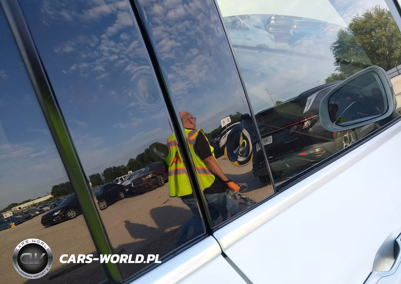 2018 Volvo Xc90 T6 Momentum VIN:YV4A22PKXJ1388221 - 6