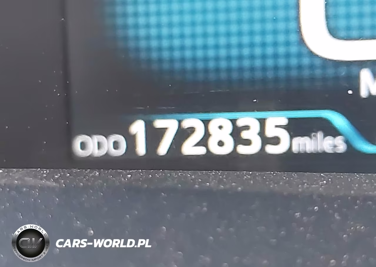 2016 Toyota Prius Three VIN:JTDKARFUXG3025596 - 16