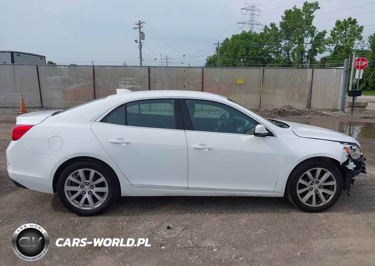 2015 Chevrolet Malibu 2Lt VIN:1G11D5SL1FU112989 - 13