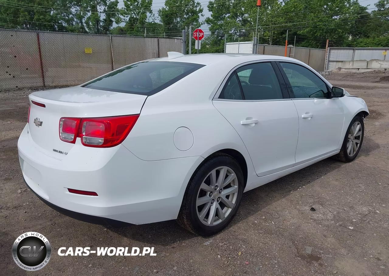 2015 Chevrolet Malibu 2Lt VIN:1G11D5SL1FU112989 - 4