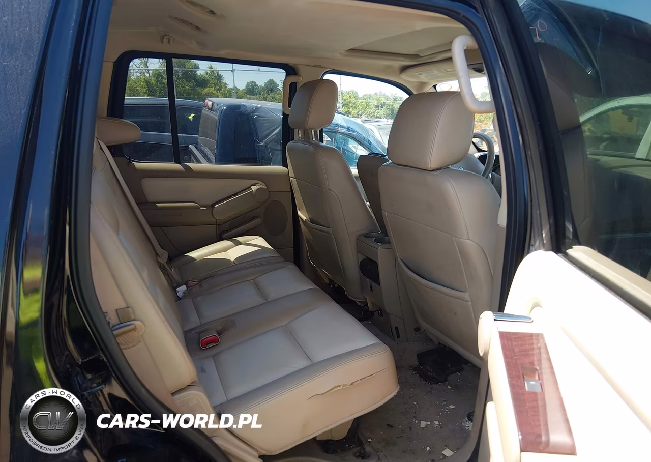 2007 Ford Explorer Limited VIN:1FMEU65837UA36985 - 8