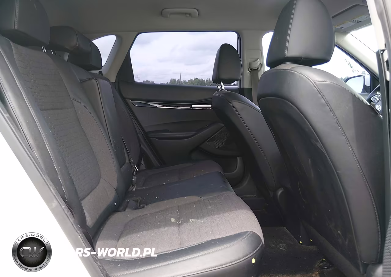 2021 Kia Seltos S Turbo VIN:KNDEUCA27M7139938 - 8