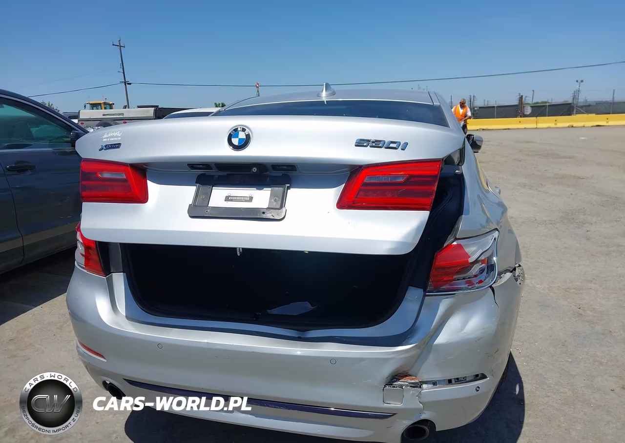 2018 BMW 530I xDrive VIN:WBAJA7C52JWC75384 - 16