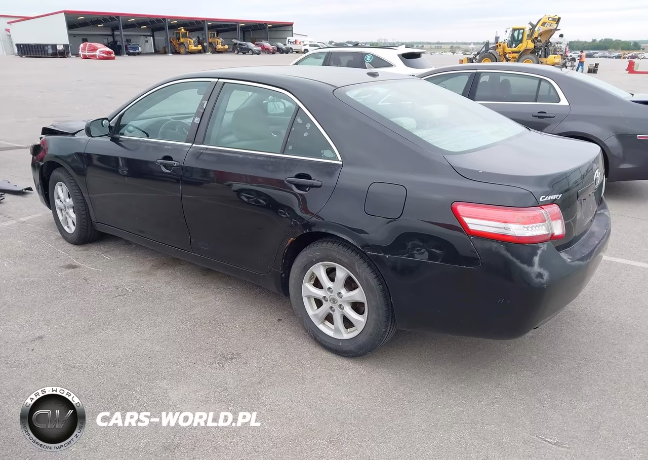 2010 Toyota Camry Le VIN:4T4BF3EK9AR075763 - 3