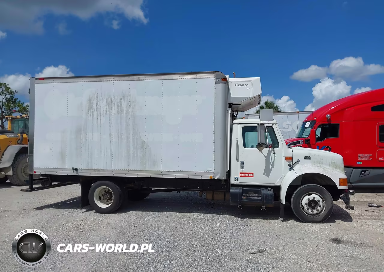 1998 International 4000 4700 VIN:1HTSLABM8WH571819 - 13