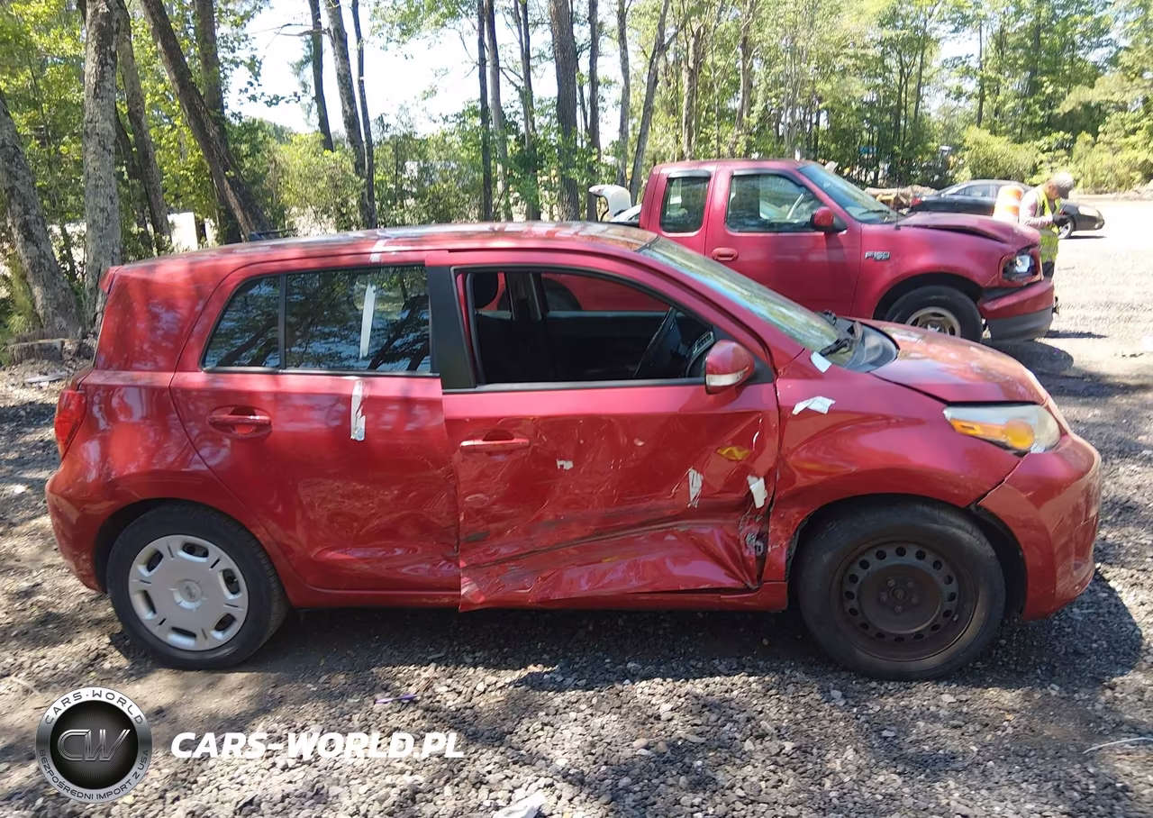 2013 Scion Xd VIN:JTKKUPB48D1035643 - 13