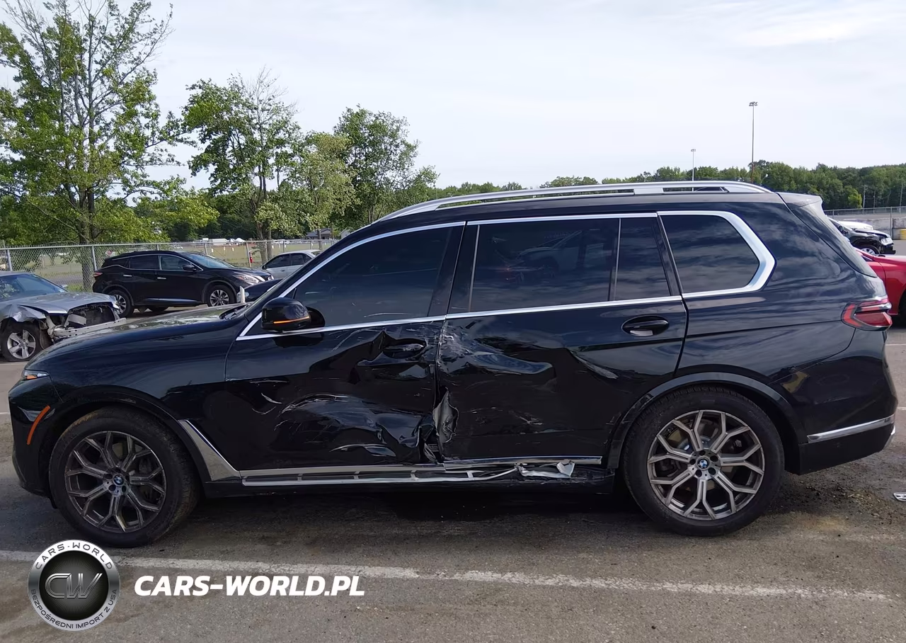 2024 BMW X7 xDrive40I VIN:5UX23EM03R9U15408 - 14