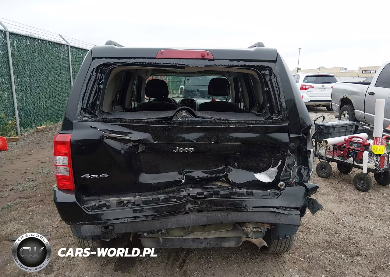 2015 Jeep Patriot Sport VIN:1C4NJRBB0FD279795 - 16