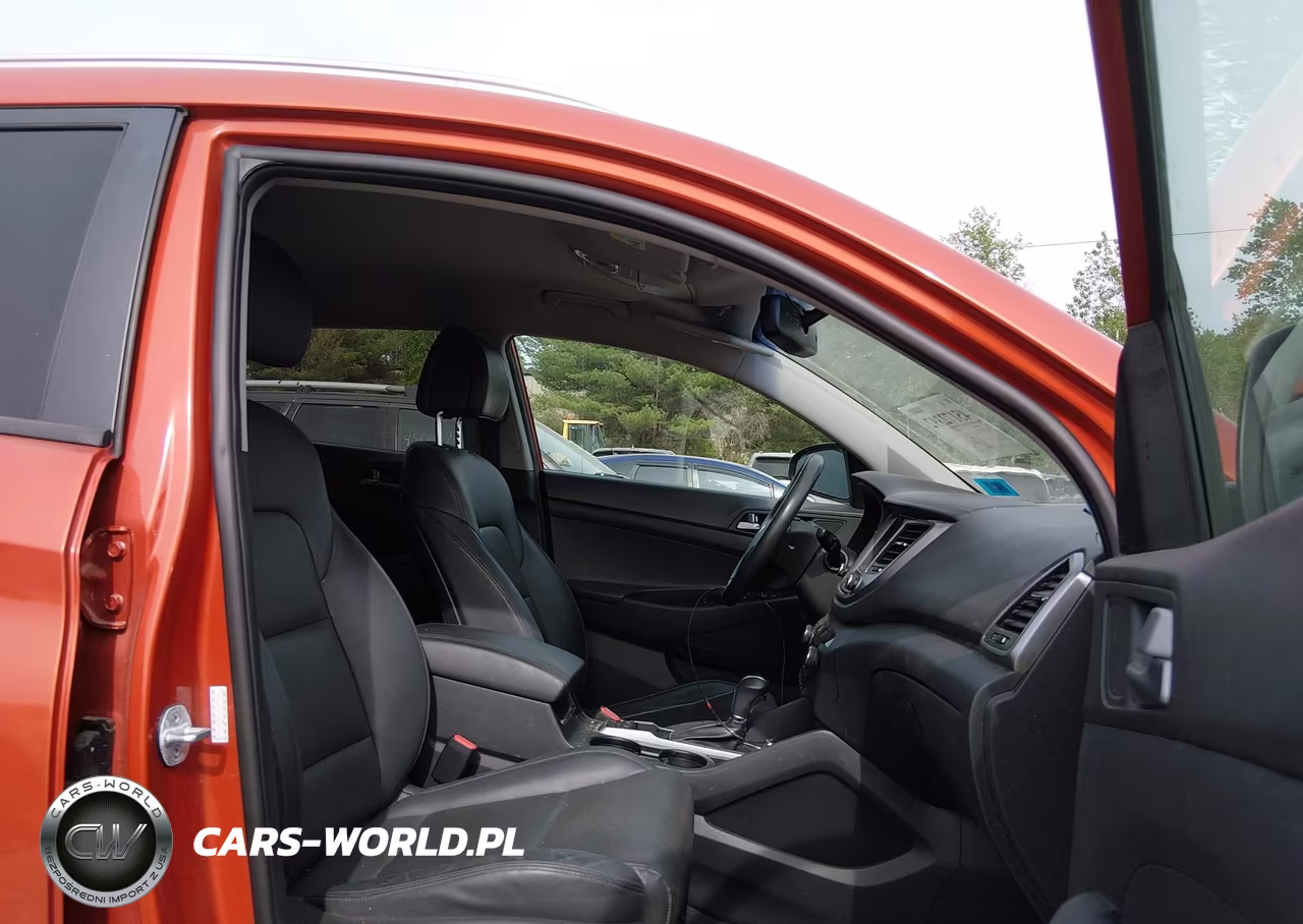 2017 Hyundai Tucson Se Plus VIN:KM8J3CA41HU415214 - 5