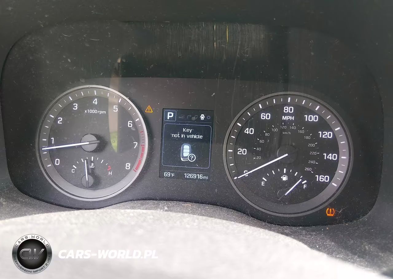 2017 Hyundai Tucson Se Plus VIN:KM8J3CA41HU415214 - 7