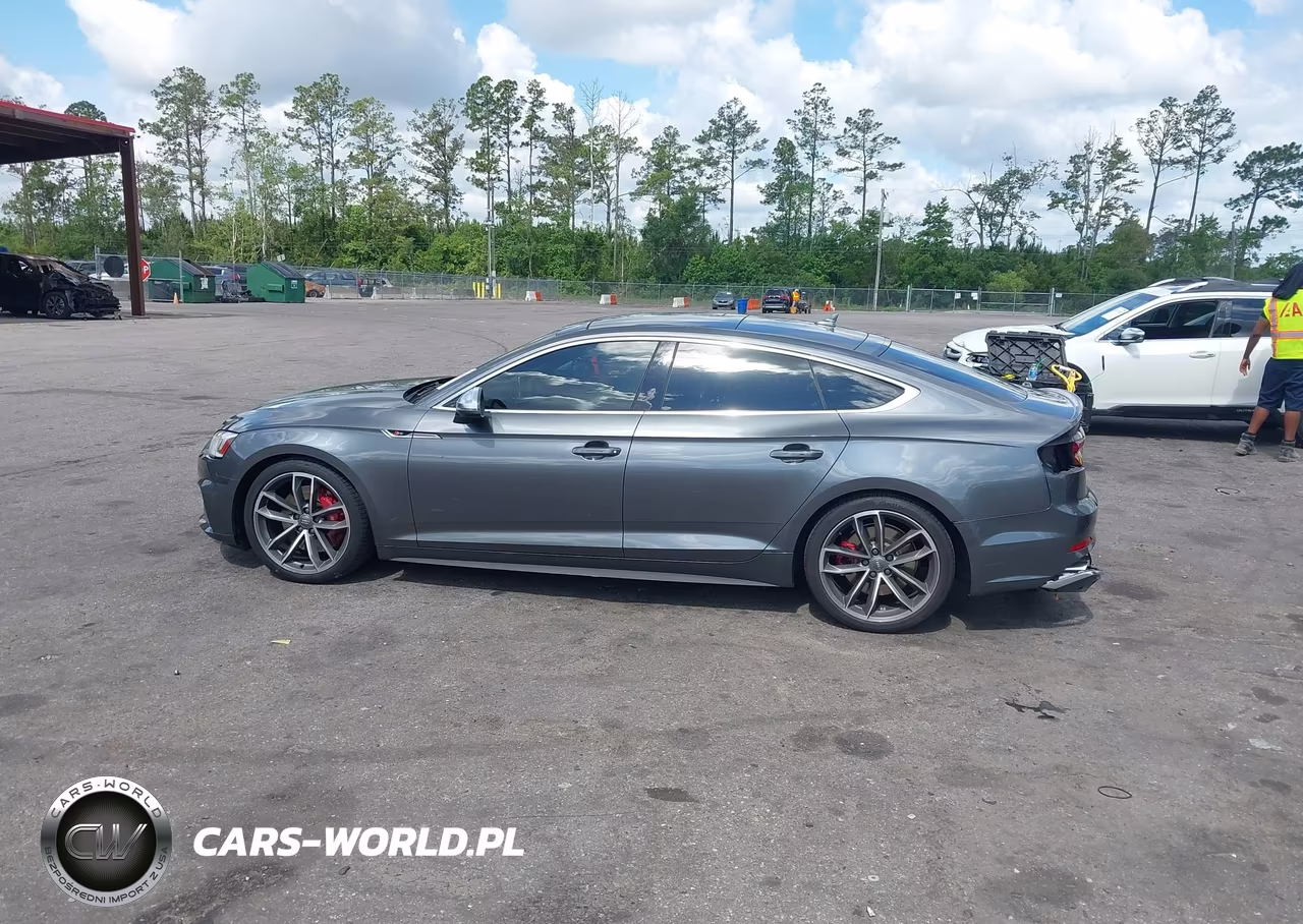 2018 Audi S5 3.0T Premium Plus VIN:WAUC4CF59JA092532 - 15