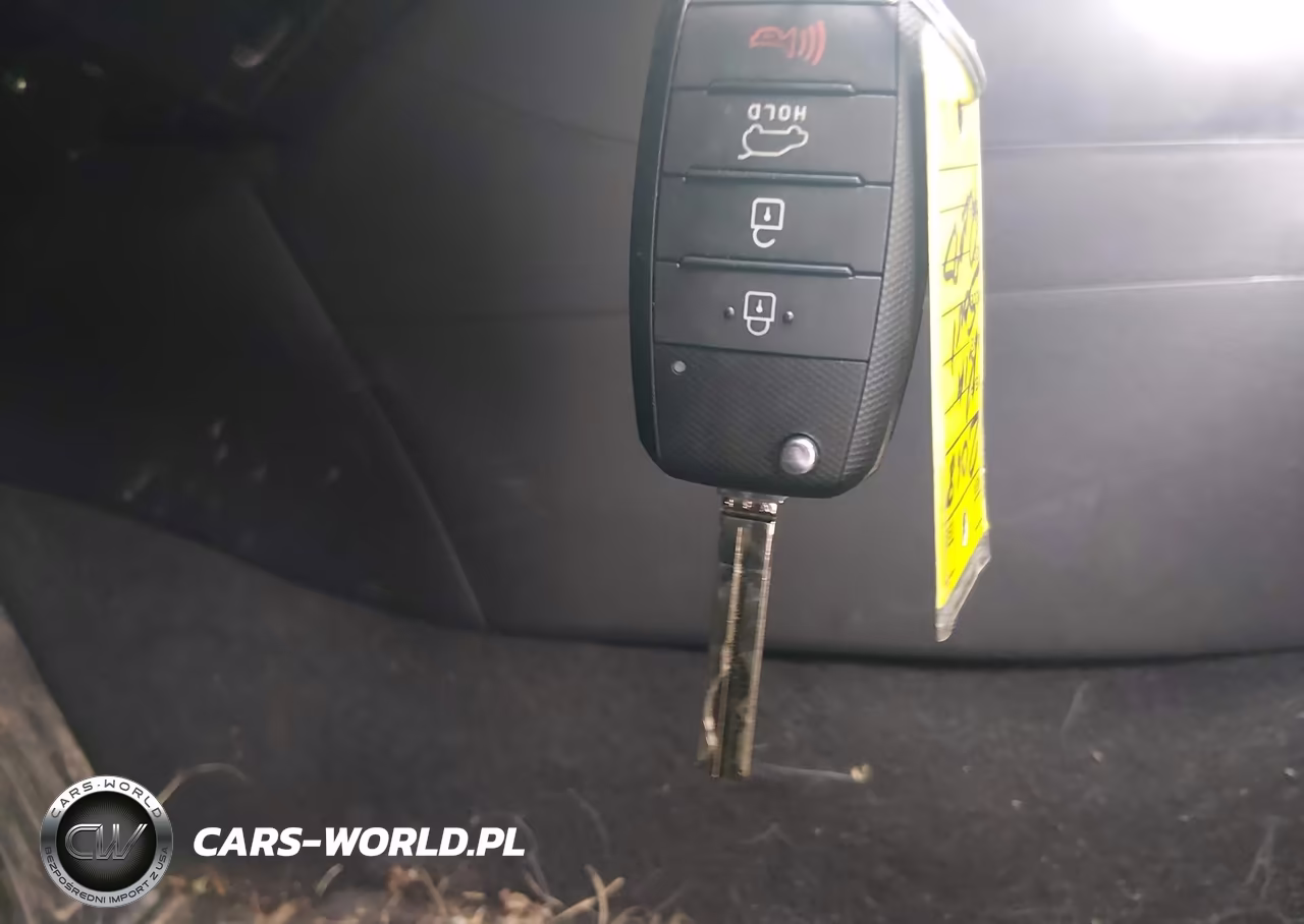 2018 Kia Soul + VIN:KNDJP3A5XJ7594794 - 11