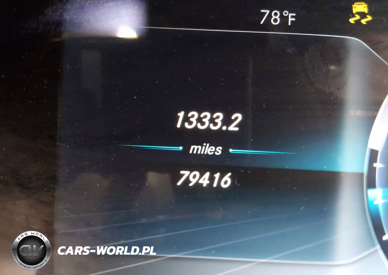 2018 Mercedes-Benz S 560 4Matic VIN:WDDUG8GB3JA385798 - 15
