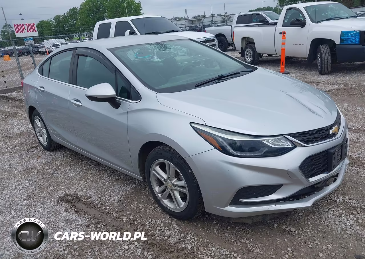2018 Chevrolet Cruze Lt Auto – zdjęcie 1 z 16