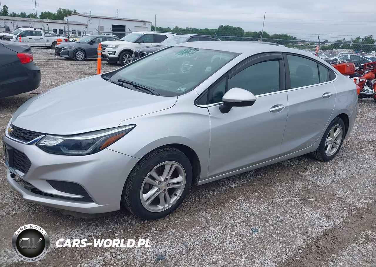 2018 Chevrolet Cruze Lt Auto VIN:1G1BE5SM3J7149852 - 2
