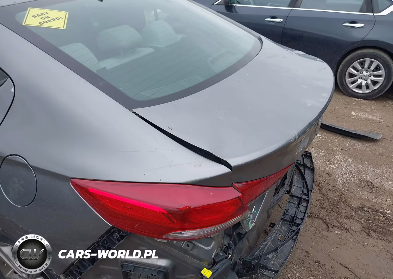 2018 Hyundai Elantra Sel VIN:5NPD84LF8JH250320 - 20