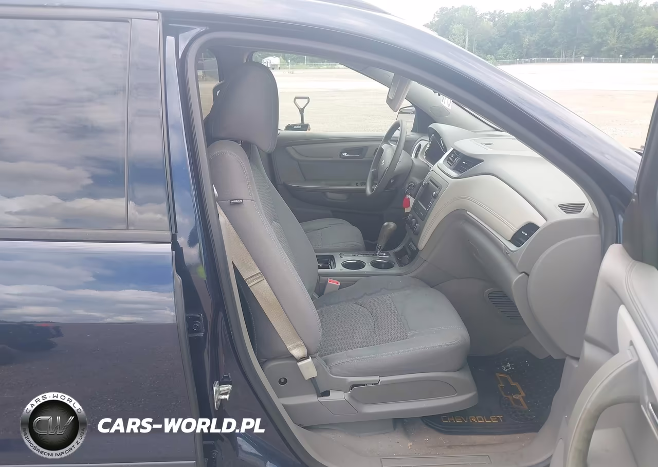 2015 Chevrolet Traverse Ls VIN:1GNKVFED9FJ109107 - 5