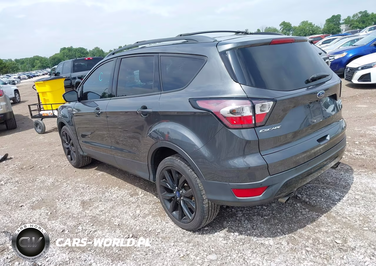 2017 Ford Escape Titanium VIN:1FMCU0J98HUC30948 - 3