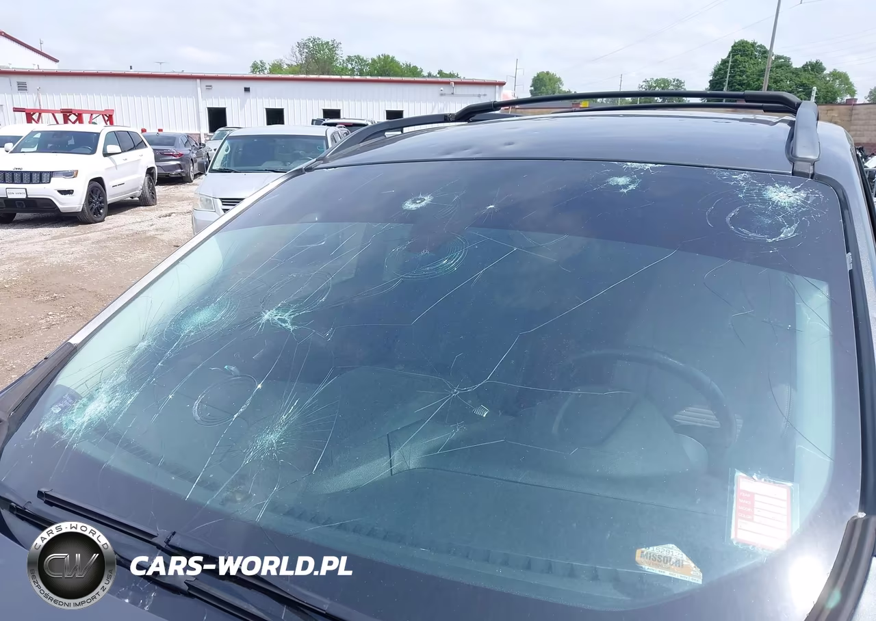 2017 Ford Escape Titanium VIN:1FMCU0J98HUC30948 - 6