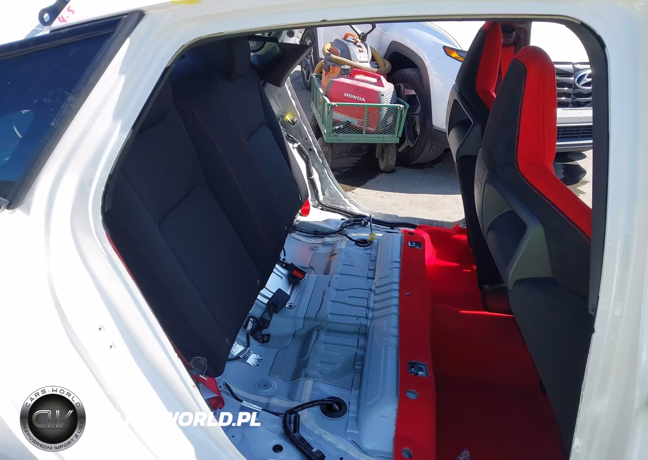 2025 Honda Civic Type R VIN:JHMFL5G47SX008726 - 8