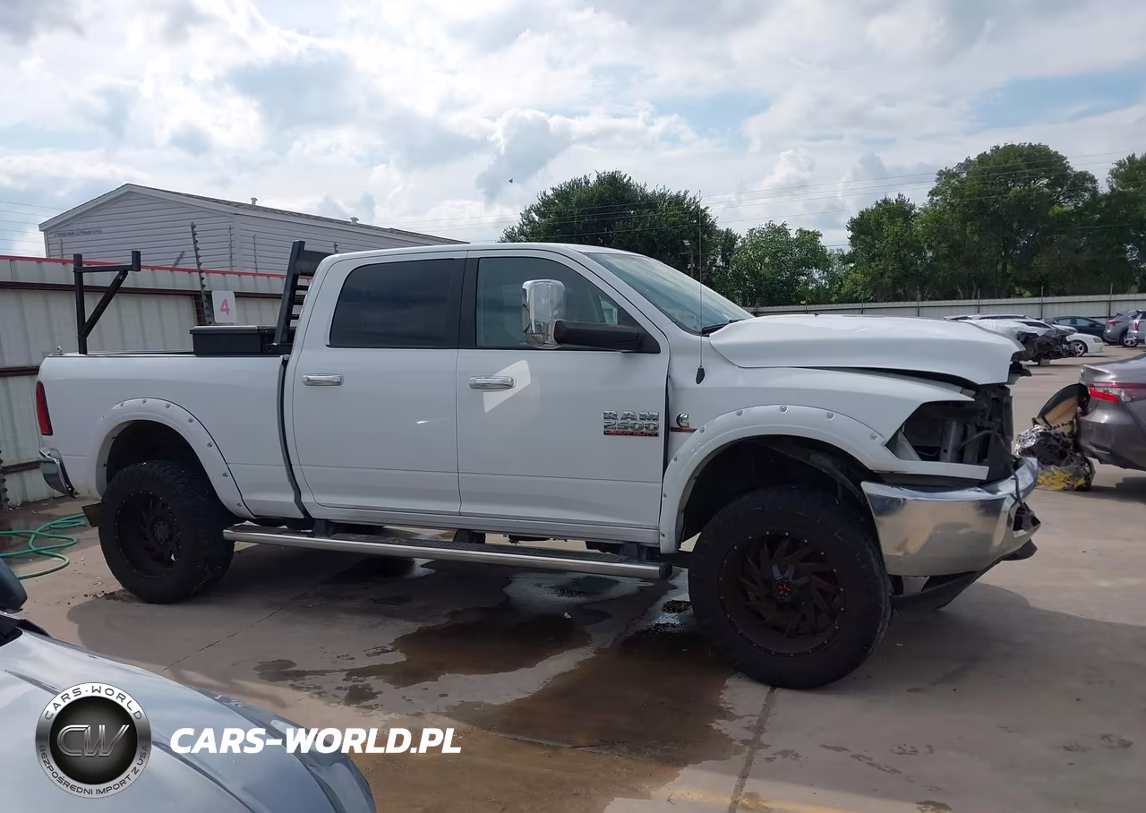 2016 Ram 2500 Slt VIN:3C6UR5DL7GG284510 - 14