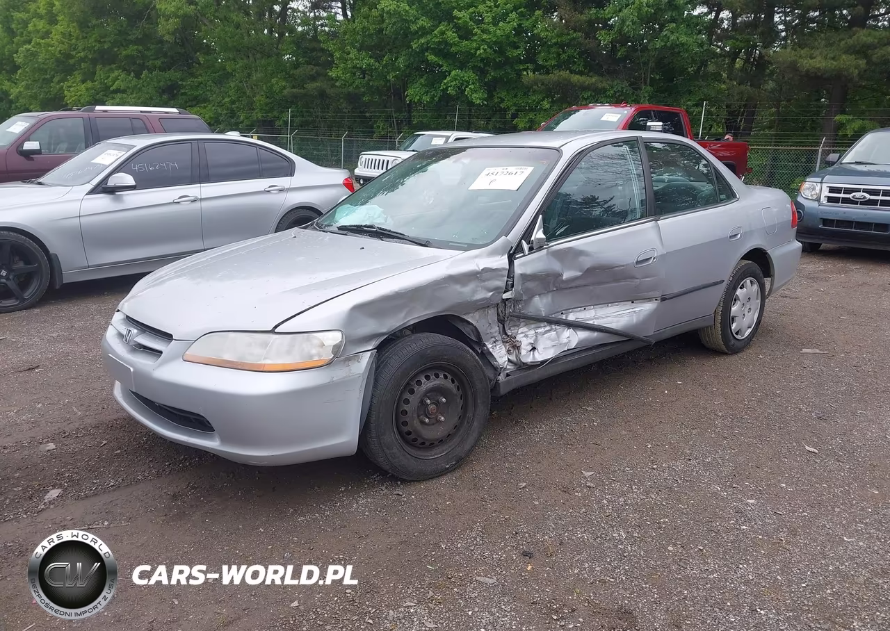 2000 Honda Accord 2.3 Lx VIN:1HGCG6651YA147367 - 2