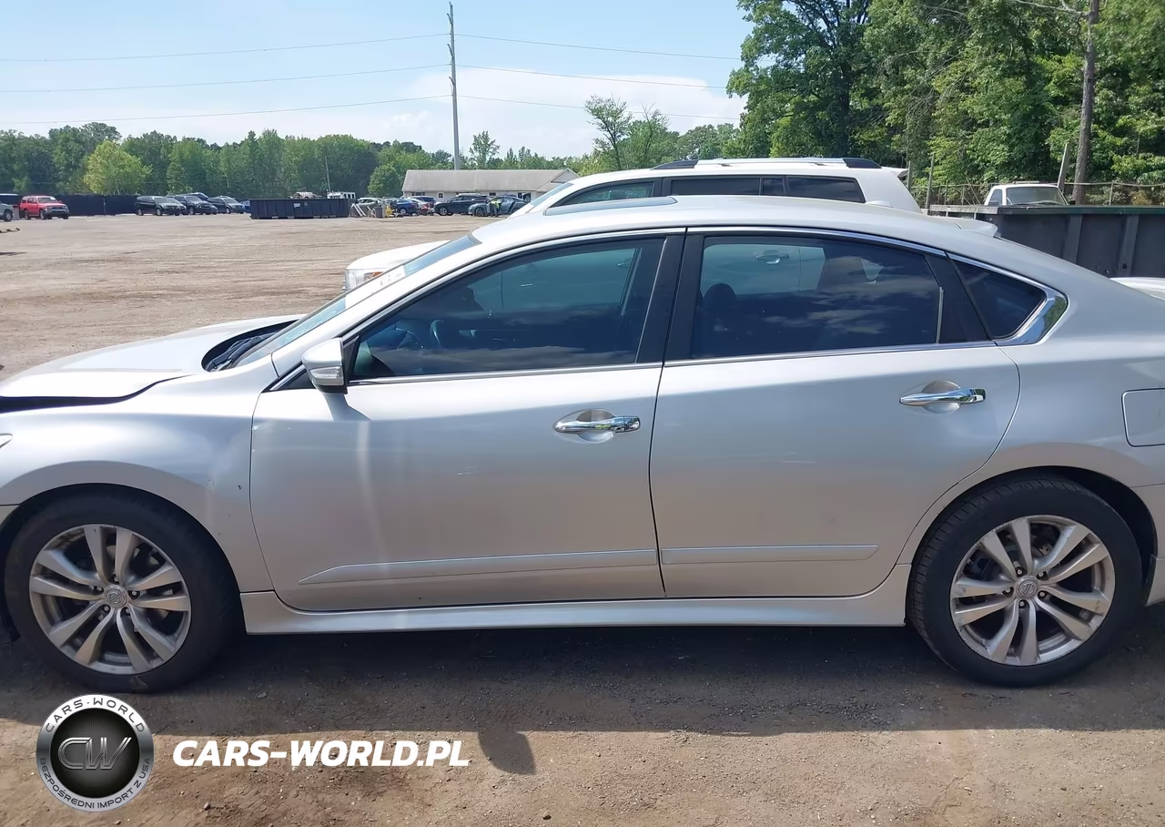 2015 Nissan Altima 2.5 Sv VIN:1N4AL3AP2FC586898 - 14