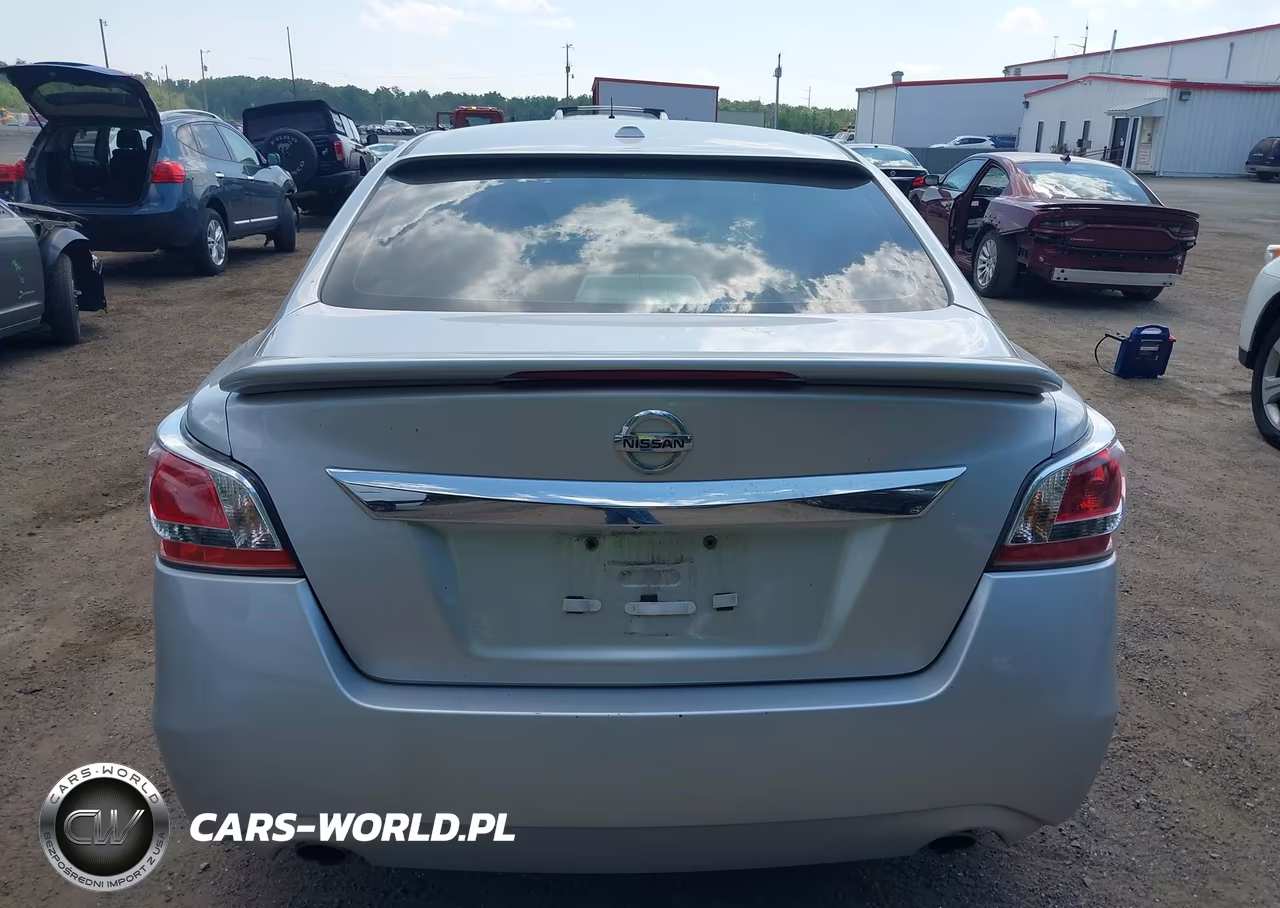2015 Nissan Altima 2.5 Sv VIN:1N4AL3AP2FC586898 - 16
