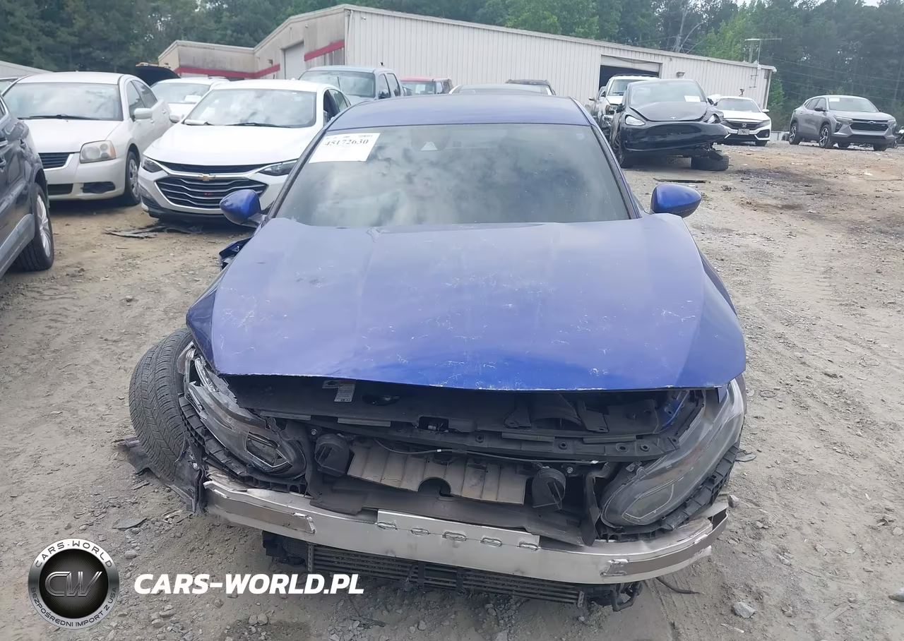 2018 Honda Accord Sport VIN:1HGCV1F37JA071313 - 11