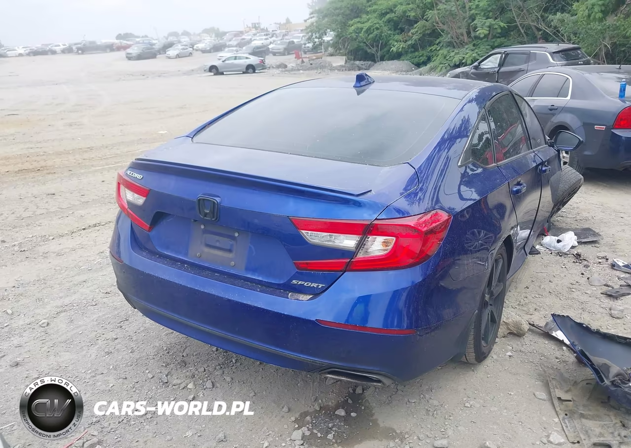 2018 Honda Accord Sport VIN:1HGCV1F37JA071313 - 4