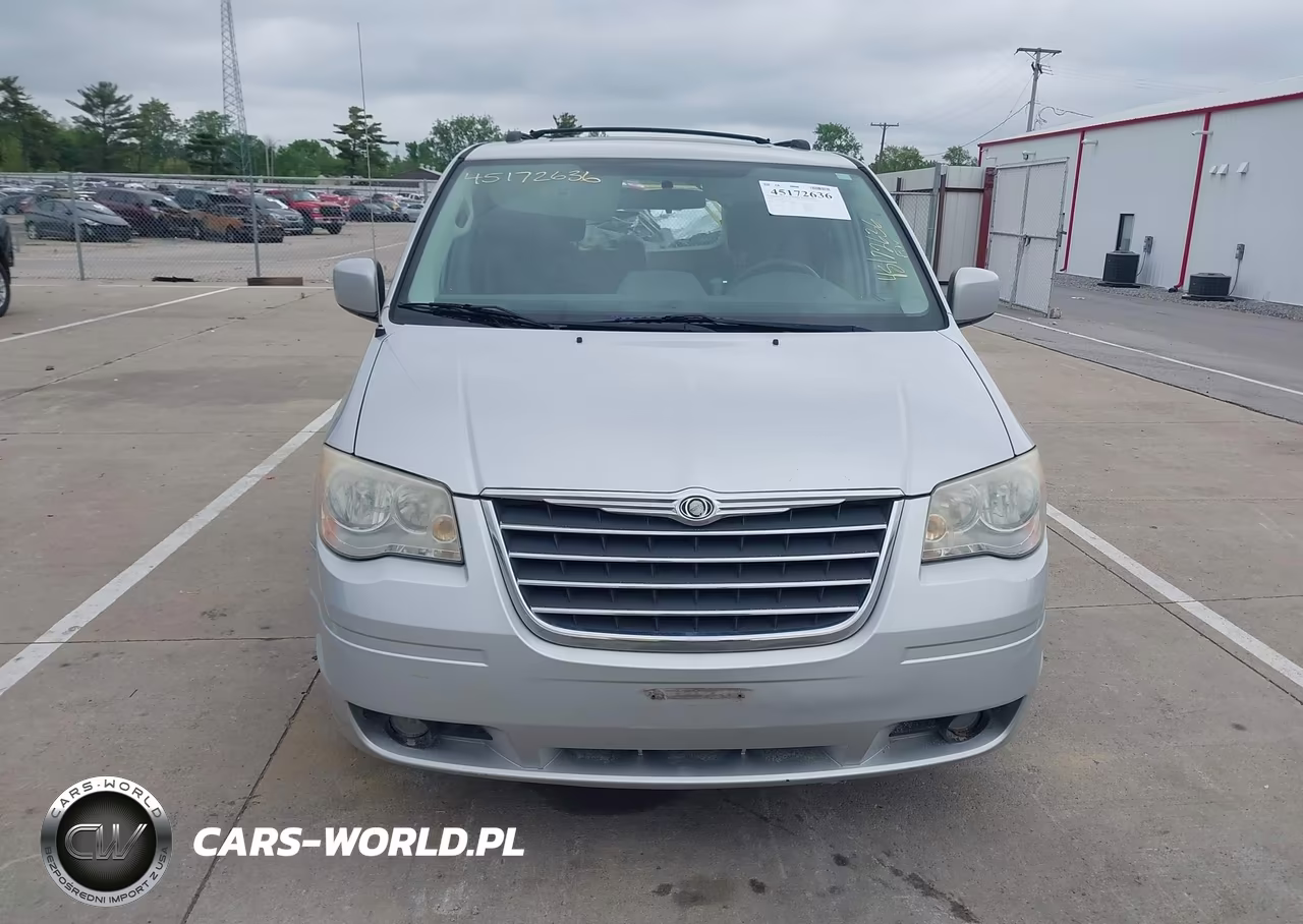 2010 Chrysler Town & Country Touring VIN:2A4RR5D1XAR128356 - 12